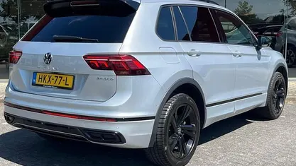 Gebruikt 2022 VW Tiguan Business+ SUV | € 32.445 (Eerlijke prijs)