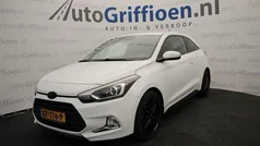 Wit Gebruikt 2015 Hyundai i20 Comfort Coupé | € 6.990 (Eerlijke prijs)
