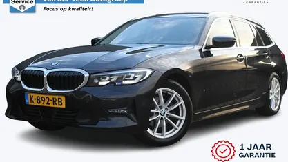 Occasion 2021 BMW 318 Executive Stationwagen | € 25.495 (Eerlijke prijs)