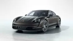 Gebruikt 2021 Porsche Taycan Performance Package Sedan | € 103.900