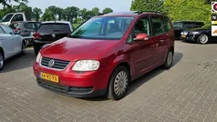 Rood Gebruikt 2005 VW Touran Trendline MPV | € 1.750 (Eerlijke prijs)