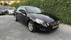 Gebruikt 2011 Volvo V60 Momentum Stationwagen | € 10.945 (Eerlijke prijs)