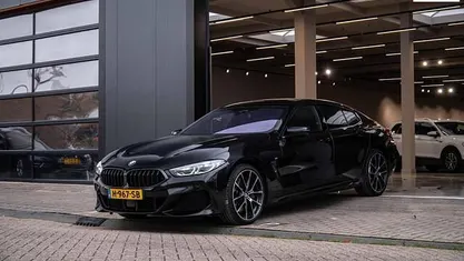 Zwart Gebruikt 2020 BMW 840 Executive Coupé | € 67.995 (Eerlijke prijs)