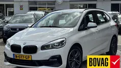 Wit Gebruikt 2018 BMW 220 Executive Stationwagen | € 18.900 (Eerlijke prijs)