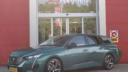 Occasion Peugeot 308 SW Allure 146 PK (107 kW) 2024 Blauw Stationwagen