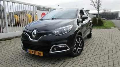 Gebruikt 2014 Renault Captur Dynamique SUV | € 6.250 (Eerlijke prijs)
