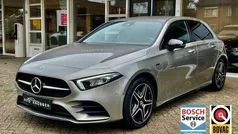 Grijs Gebruikt 2020 Mercedes A250 AMG Hatchback | € 25.900 (Eerlijke prijs)