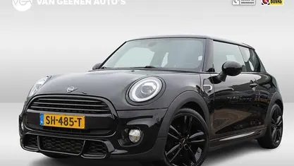 Occasion Mini John Cooper Works 136 PK (100 kW) 2018 Zwart (metallic) Hatchback