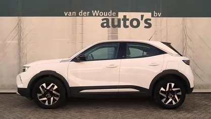 Wit Occasion 2021 Opel Mokka-e Elegance SUV | € 16.900 (Eerlijke prijs)