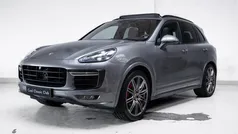 Grijs, metallic lak Gebruikt 2016 Porsche Cayenne Sport SUV | € 49.500 (Eerlijke prijs)
