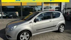 Grijs, metallic lak Gebruikt 2008 Chevrolet Aveo LS Hatchback | € 4.450 (Eerlijke prijs)