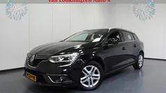 Zwart Gebruikt 2020 Renault Mégane GrandTour Zen Stationwagen | € 16.340 (Eerlijke prijs)