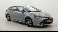 Grijs Gebruikt 2019 Toyota Corolla Edition Stationwagen | € 15.999 (Eerlijke prijs)