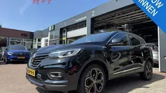 Zwart, metallic lak Gebruikt 2022 Renault Kadjar Black Edition SUV | € 25.390 (Eerlijke prijs)