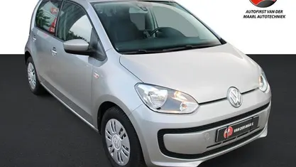 Grijs Gebruikt 2015 VW up! move up! Hatchback | € 8.200 (Eerlijke prijs)