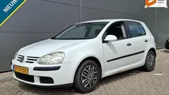 Wit Gebruikt 2006 VW Golf V Hatchback | € 1.999 (Eerlijke prijs)