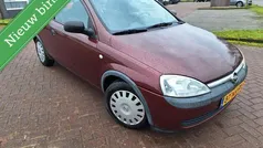 Rood Gebruikt 2003 Opel Corsa Njoy Hatchback | € 1.395 (Eerlijke prijs)