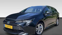 Zwart Gebruikt 2021 Toyota Corolla Business Edition Stationwagen | € 19.930 (Eerlijke prijs)