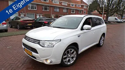 Gebruikt 2013 Mitsubishi Outlander Instyle SUV | € 12.944 (Eerlijke prijs)