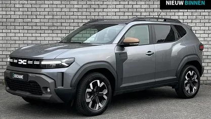 Occasion 2025 Dacia Duster Extreme SUV | € 30.745 (Eerlijke prijs)
