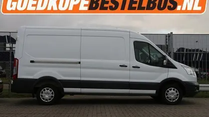 Wit Occasion 2017 Ford Transit Van | € 9.950 (Super prijs)