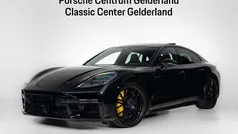 Gebruikt 2025 Porsche Panamera Turbo S Sedan | € 281.726