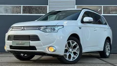 Gebruikt 2014 Mitsubishi Outlander P-HEV Edition SUV | € 14.950 (Eerlijke prijs)