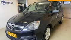 Zwart, metallic lak Gebruikt 2006 Opel Zafira Business MPV | € 2.595 (Eerlijke prijs)