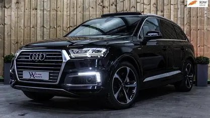 Zwart (metallic) Occasion 2016 Audi Q7 Sport SUV | € 31.500 (Eerlijke prijs)