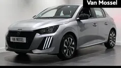 Gebruikt 2025 Peugeot 208 Style Hatchback | € 24.240 (Eerlijke prijs)