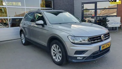 Gebruikt 2018 VW Tiguan Comfortline SUV | € 20.000 (Goede deal)