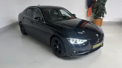 Zwart Gebruikt 2017 BMW 318 M Sport Sedan | € 15.950 (Eerlijke prijs)