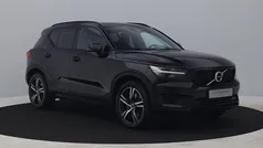 Zwart Gebruikt 2020 Volvo XC40 R-Design SUV | € 29.400 (Eerlijke prijs)