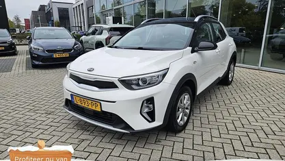 Occasion 2021 Kia Stonic SUV | € 15.945 (Eerlijke prijs)