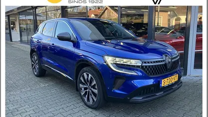 Blauw metallic Gebruikt 2023 Renault Austral Techno SUV | € 29.950 (Eerlijke prijs)