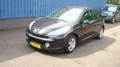 Zwart Gebruikt 2009 Peugeot 207 Hatchback | € 2.450 (Eerlijke prijs)