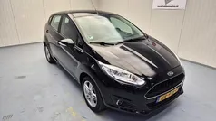 Zwart Gebruikt 2017 Ford Fiesta Style Hatchback | € 7.740 (Goede deal)