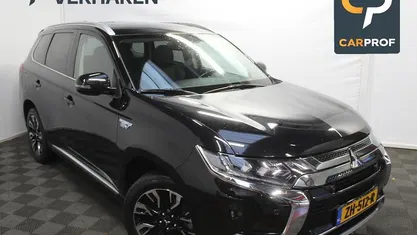 Occasion Mitsubishi Outlander P-HEV Intense+ 2019 SUV