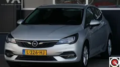 Grijs Gebruikt 2021 Opel Astra Edition Hatchback | € 14.950 (Eerlijke prijs)