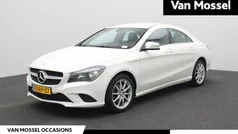 Wit Gebruikt 2013 Mercedes CLA200 Sedan | € 16.400 (Eerlijke prijs)