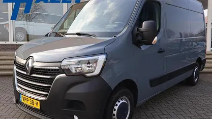 Occasion Renault Master 150 PK (110 kW) 2022 Grijs MPV