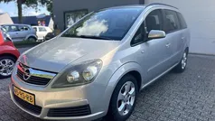 Grijs Gebruikt 2005 Opel Zafira Enjoy MPV | € 1.999 (Eerlijke prijs)
