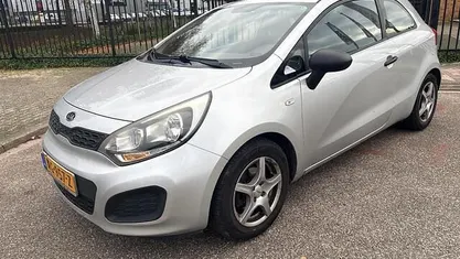 Occasion Kia Rio Comfort 86 PK (63 kW) 2012 Hatchback