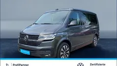 Gebruikt 2023 VW Transporter Beach Van | € 87.377