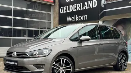Occasion VW Golf Sportsvan LOUNGE 110 PK (80 kW) 2015 Grijs MPV