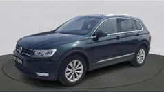 Dark moss green metallic Gebruikt 2017 VW Tiguan Comfortline SUV | € 19.750 (Eerlijke prijs)