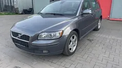 Blauw Gebruikt 2005 Volvo V50 Momentum Stationwagen | € 2.499 (Eerlijke prijs)
