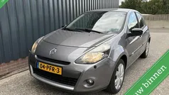 Grijs Gebruikt 2011 Renault Clio R.S. Hatchback | € 4.650 (Eerlijke prijs)