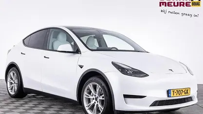 Wit Occasion 2023 Tesla Model Y RWD SUV | € 33.900 (Eerlijke prijs)