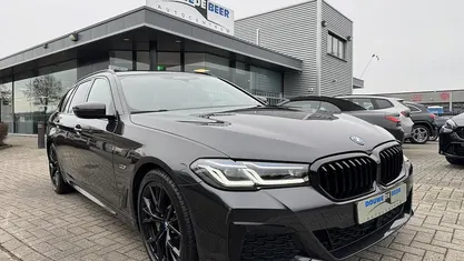 Occasion 2024 BMW 530e M Sport Stationwagen | € 46.950 (Goede deal)